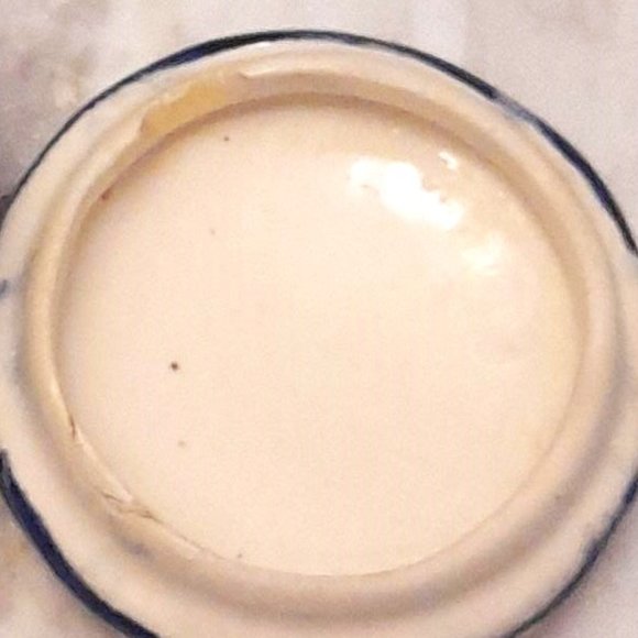 Vintage Sorrento Ceramic Hand Painted Floral Footed Jar - Picture 9 of 11